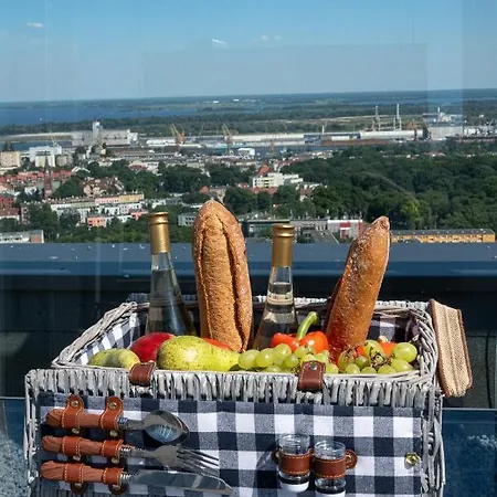 Hanza Tower Luxury Szczecin Exterior photo