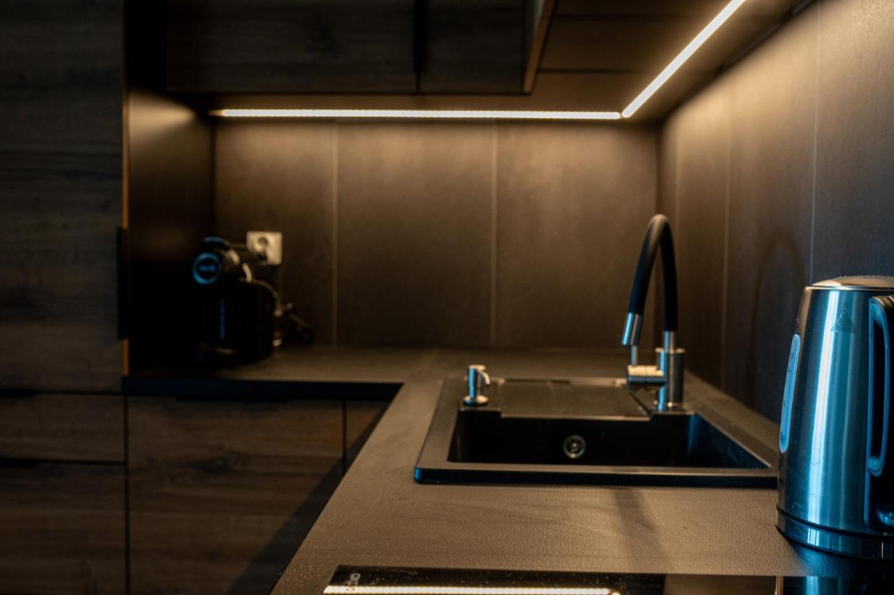Hanza Tower Luxury Apartment